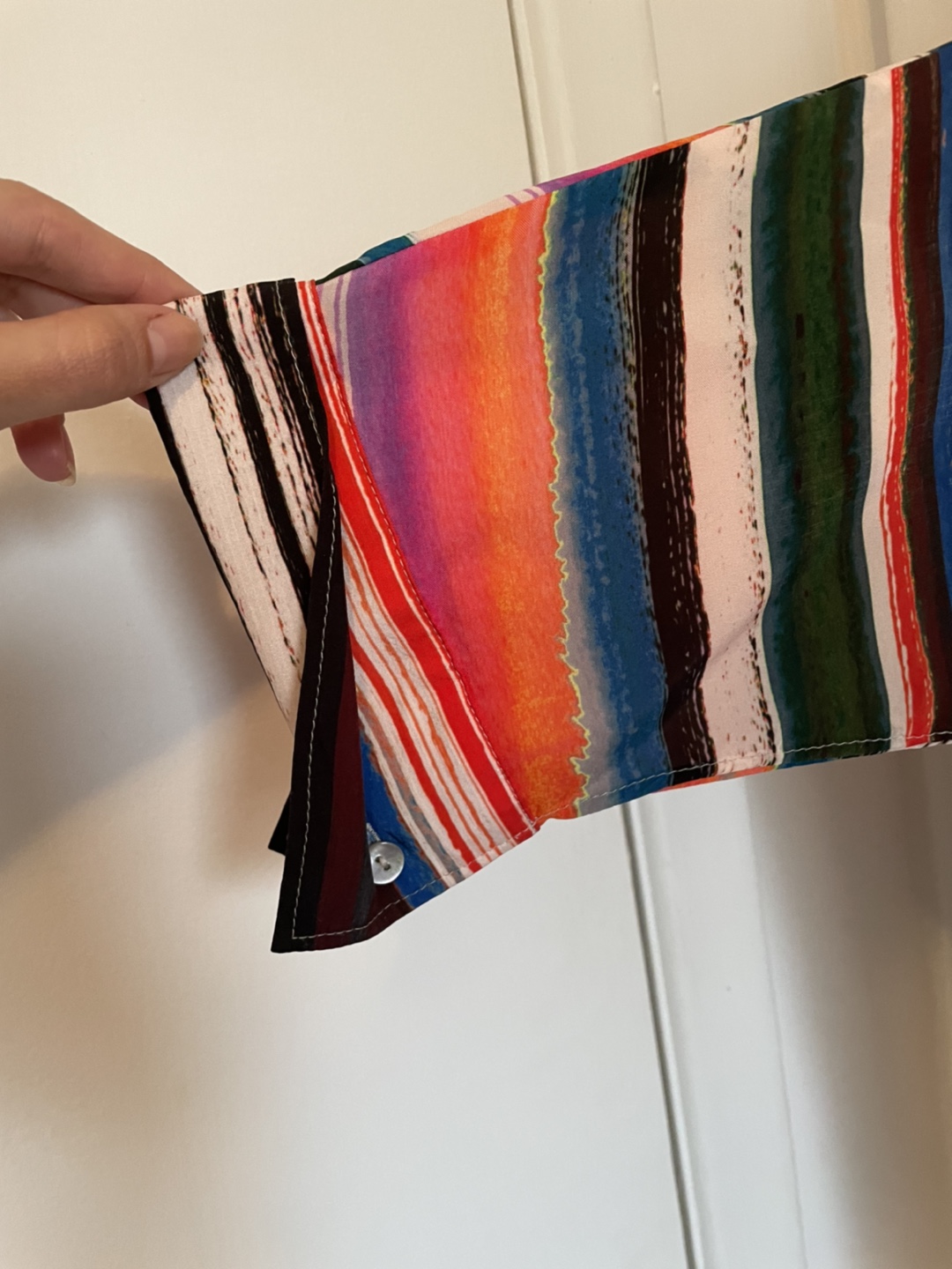 Q’NEEL colorful 3/4 length sleeve buttons shirt image indicator(4)