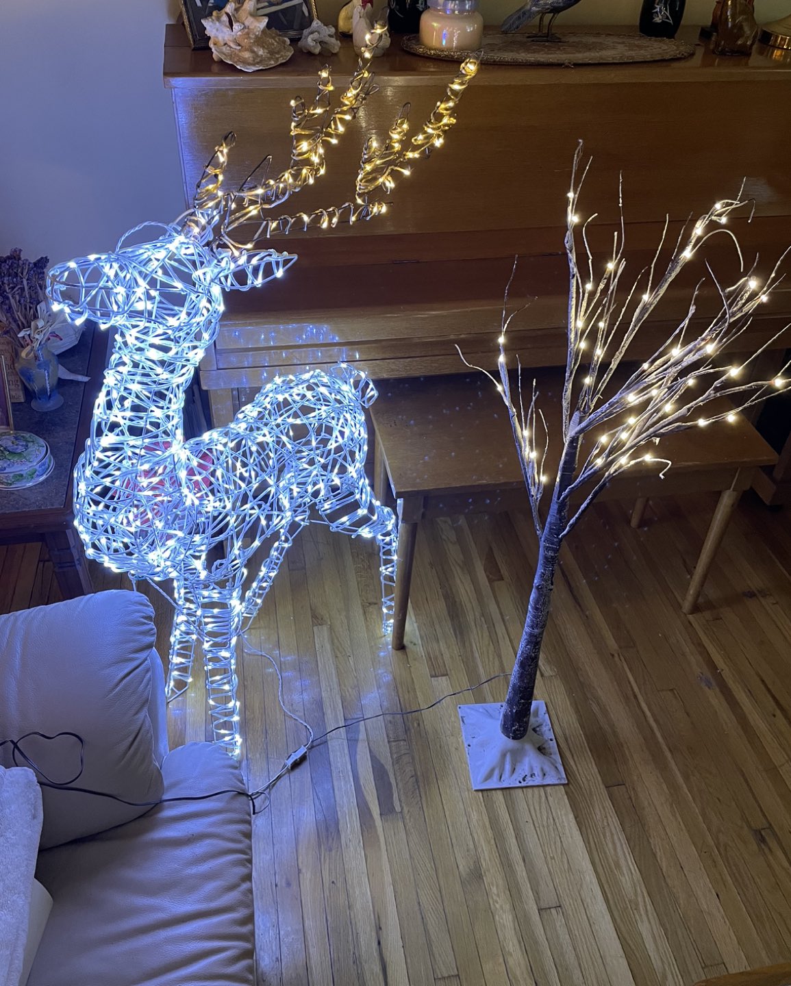 4ft tall tree and reindeer