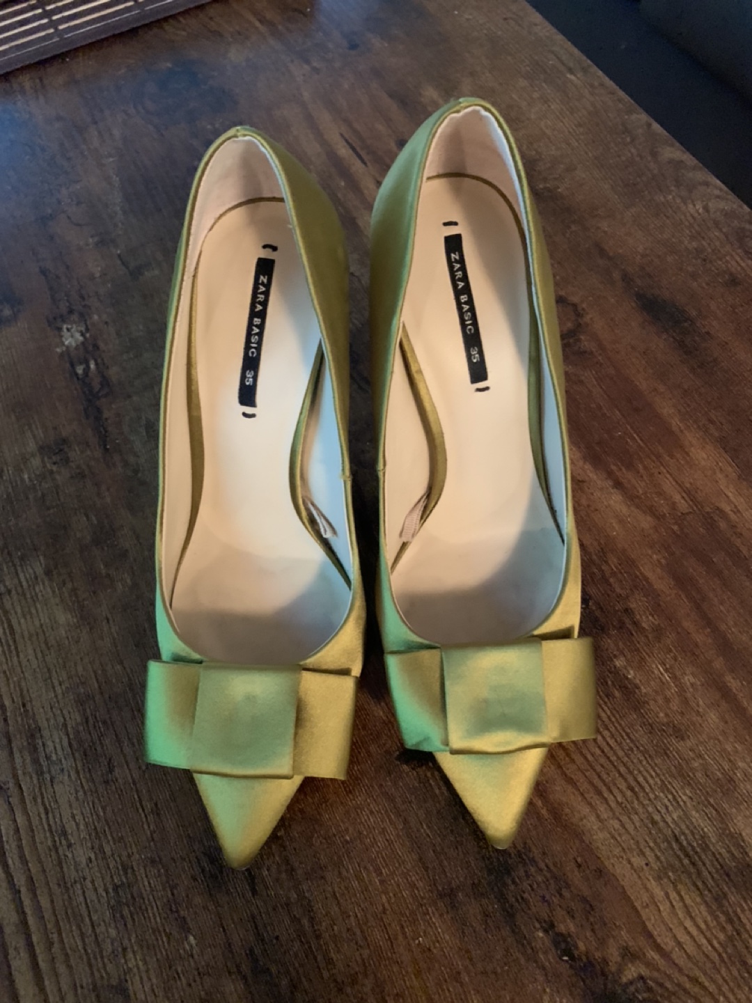 Gorgeous Zara high heels size 35 thumbnail