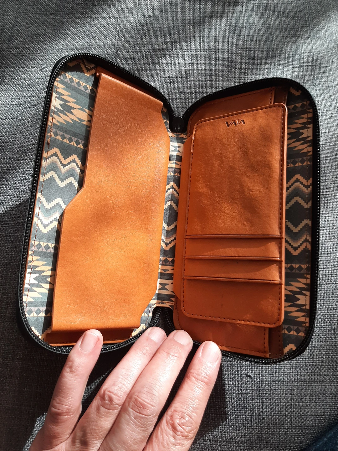leather designer women wallet thumbnail