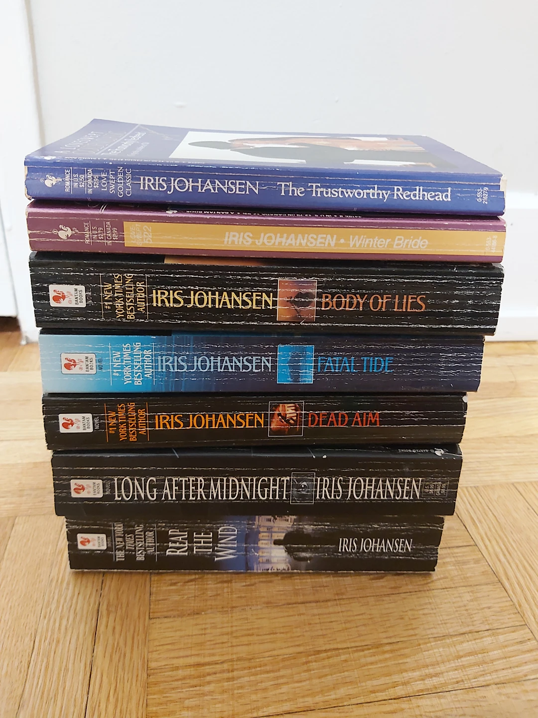 Iris Johansen Romance Book Bundle for ONLY $2!!! thumbnail