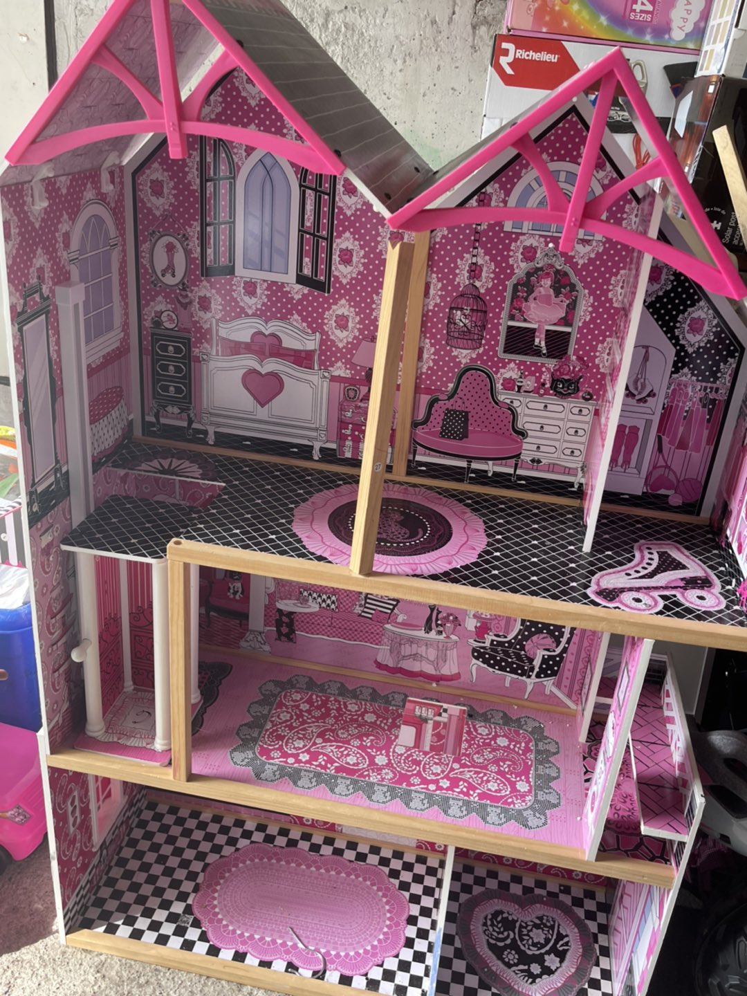 Doll house - photo 3