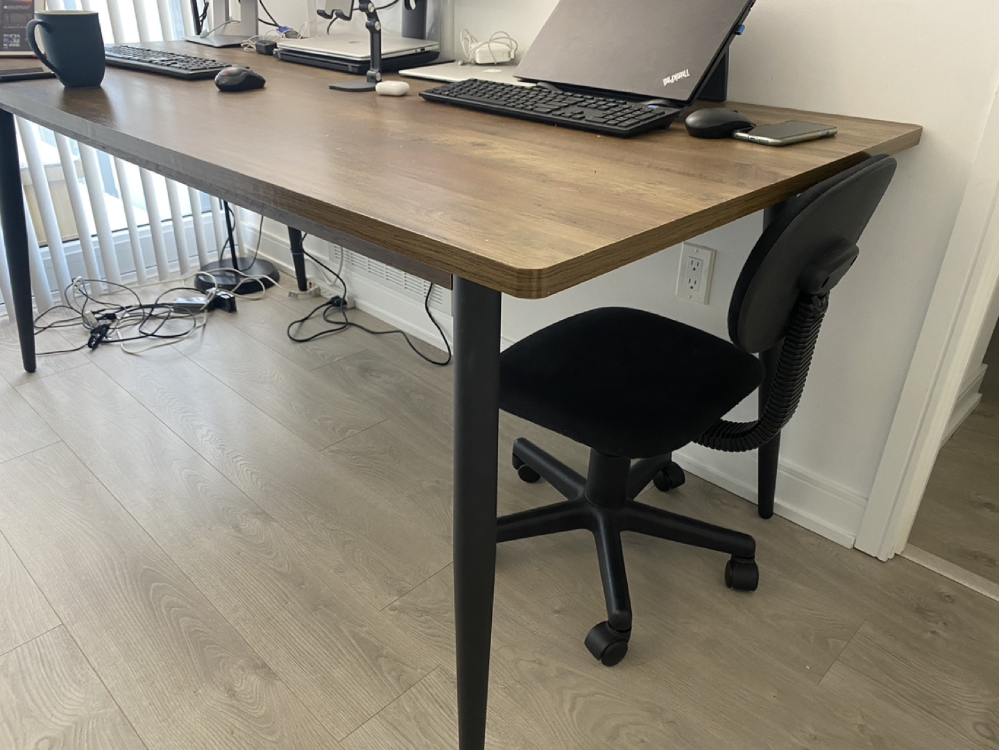 Structube Dining Table 180cm x 90cm image indicator(2)