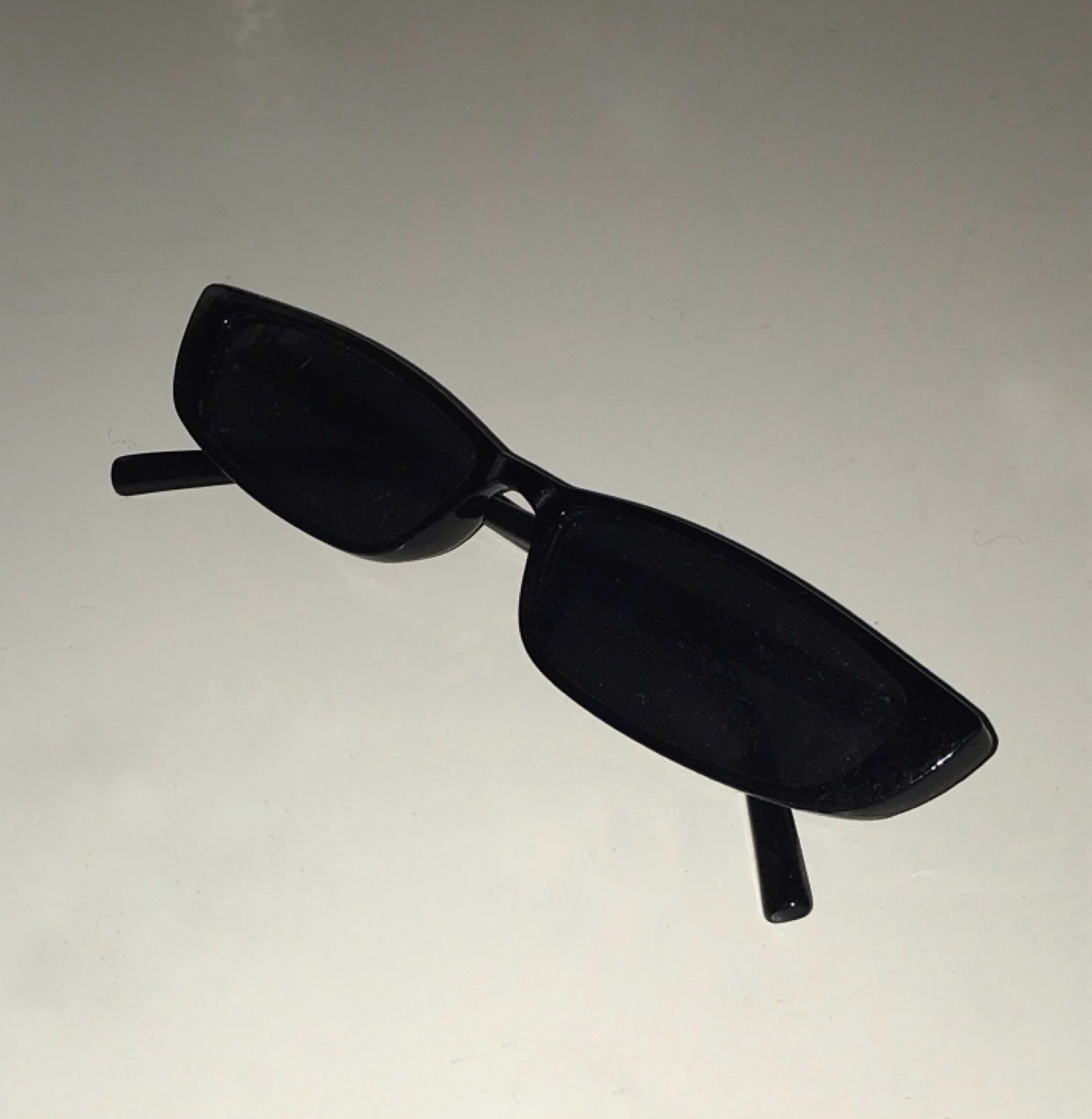 Cat eye sunglasses thumbnail