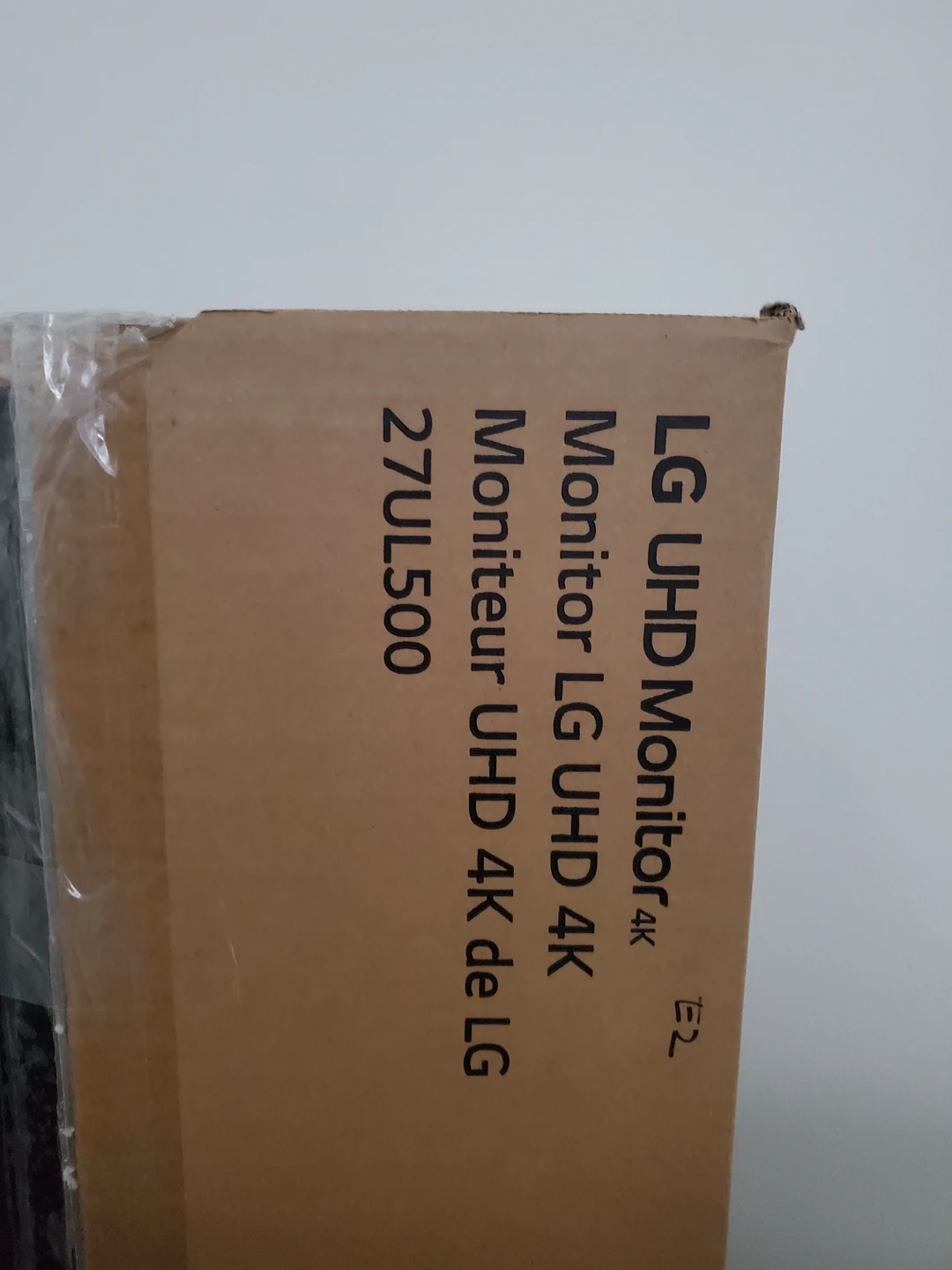 LG UHD Monitor 4K 27UL500 - photo 2
