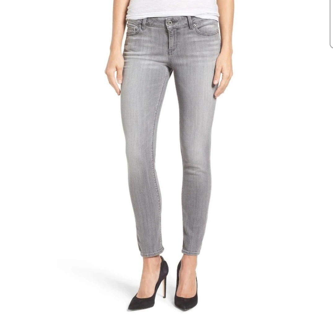 lucky brand straight leg jeans grey size 2 or 26 inch waist thumbnail