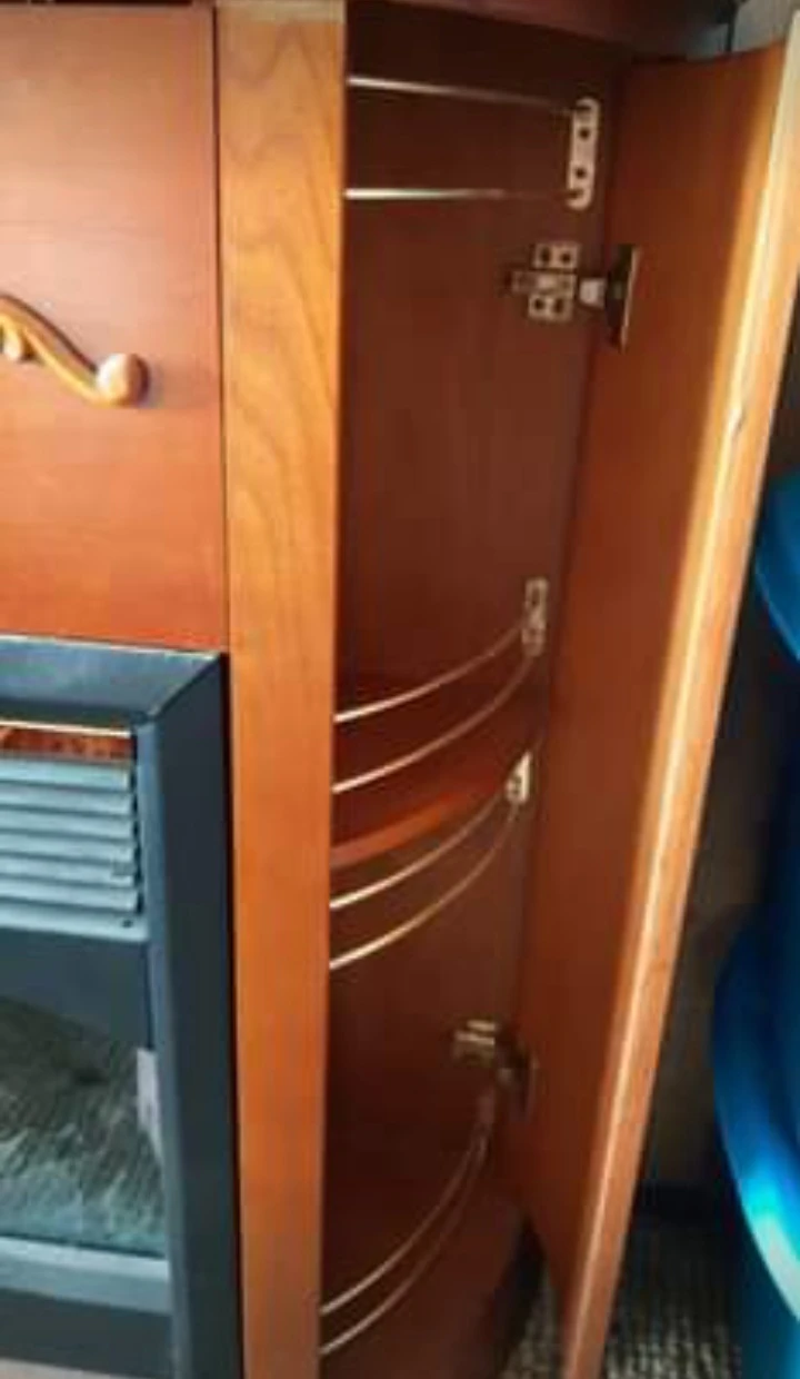 Electric Fireplace with Bar image indicator(3)