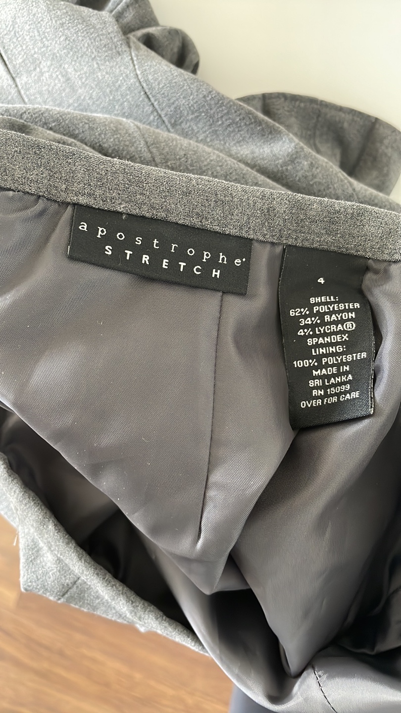 Brand new Apostrophe work wear skirt- Size 4 - photo 2