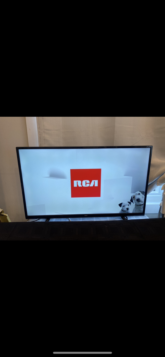 TV for sale 40” - photo 2