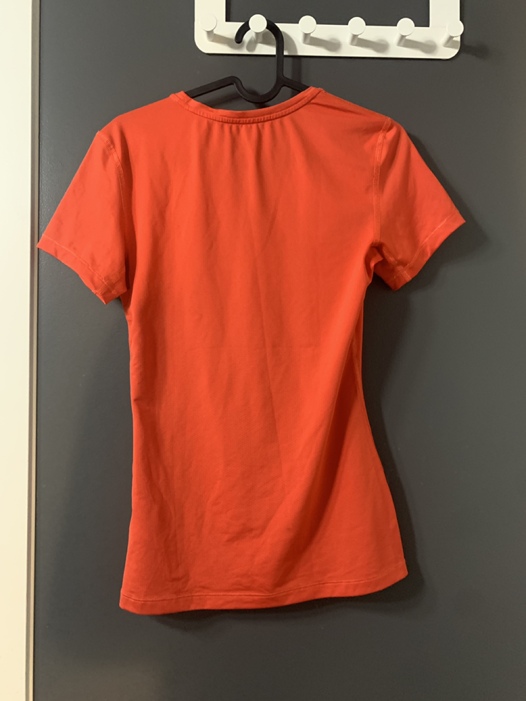 Nike Dri fit women’s medium image indicator(4)