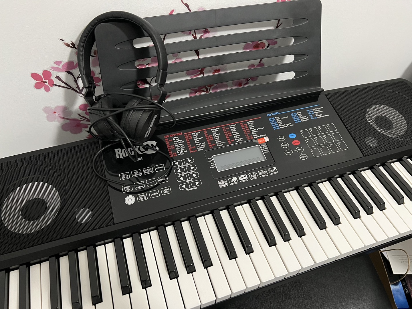 RockJam 61 key keyboard piano thumbnail