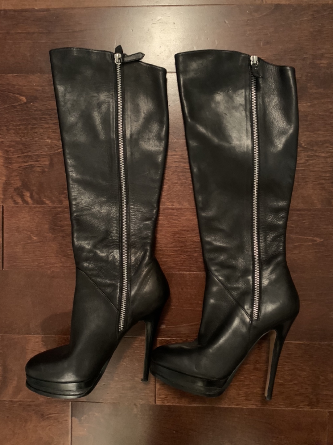Size 6 black high heel boots thumbnail