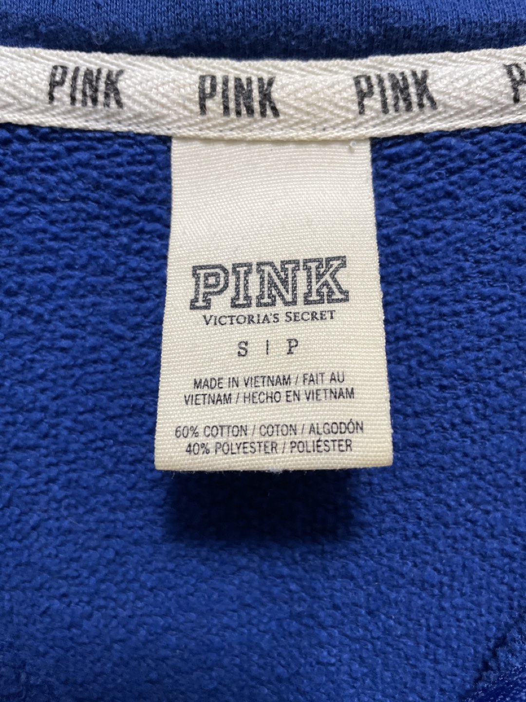 Pink Victoria secret sweater size S in good condition image indicator(4)