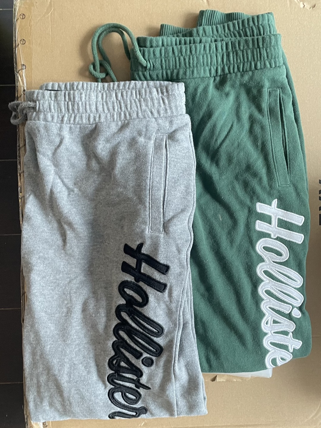 Hollister size L sweatpants thumbnail