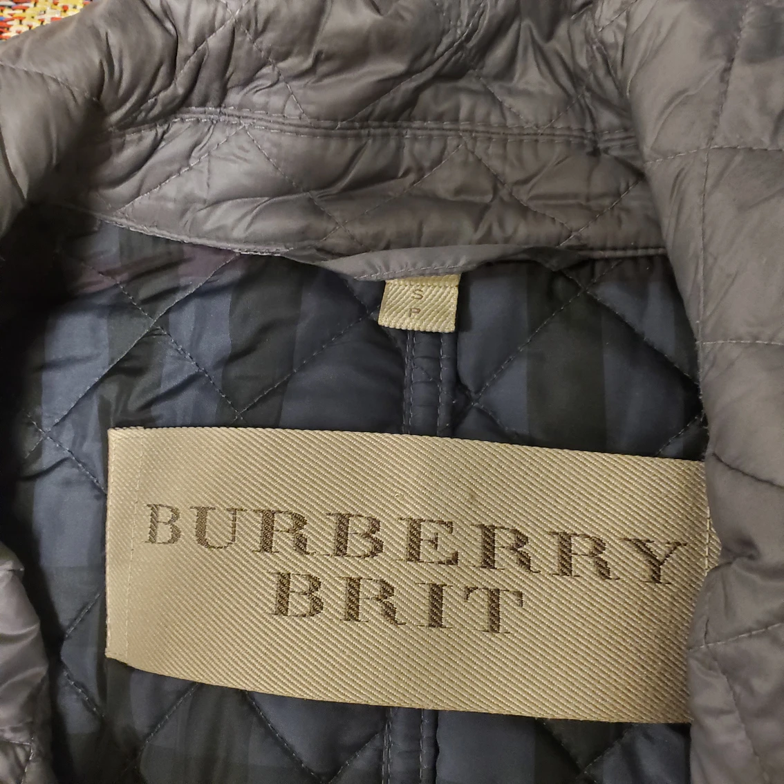 woman jacket burberry - photo 4