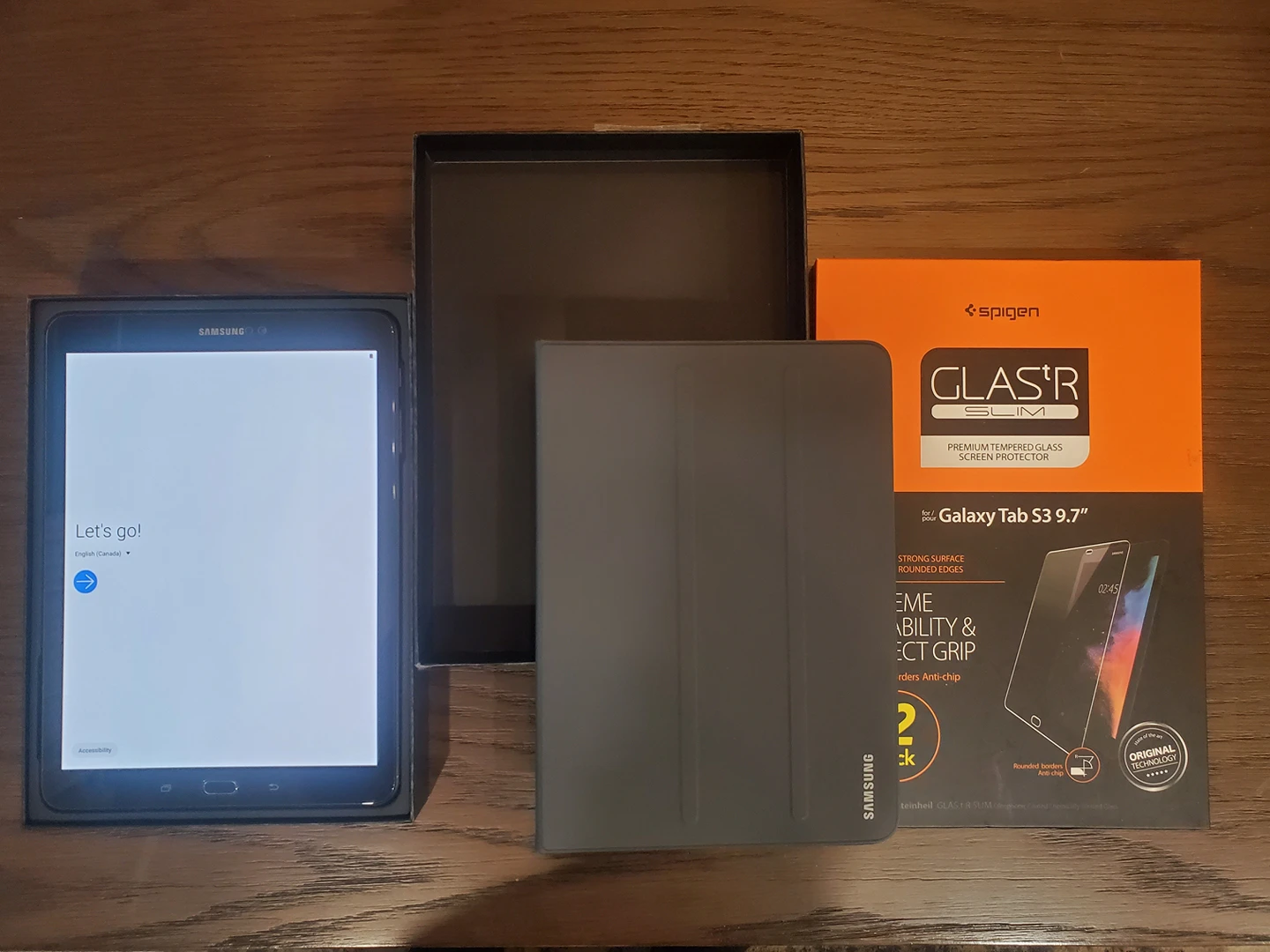 LNIB Samsung Galaxy Tab S3 9.7" tablet with accessories thumbnail