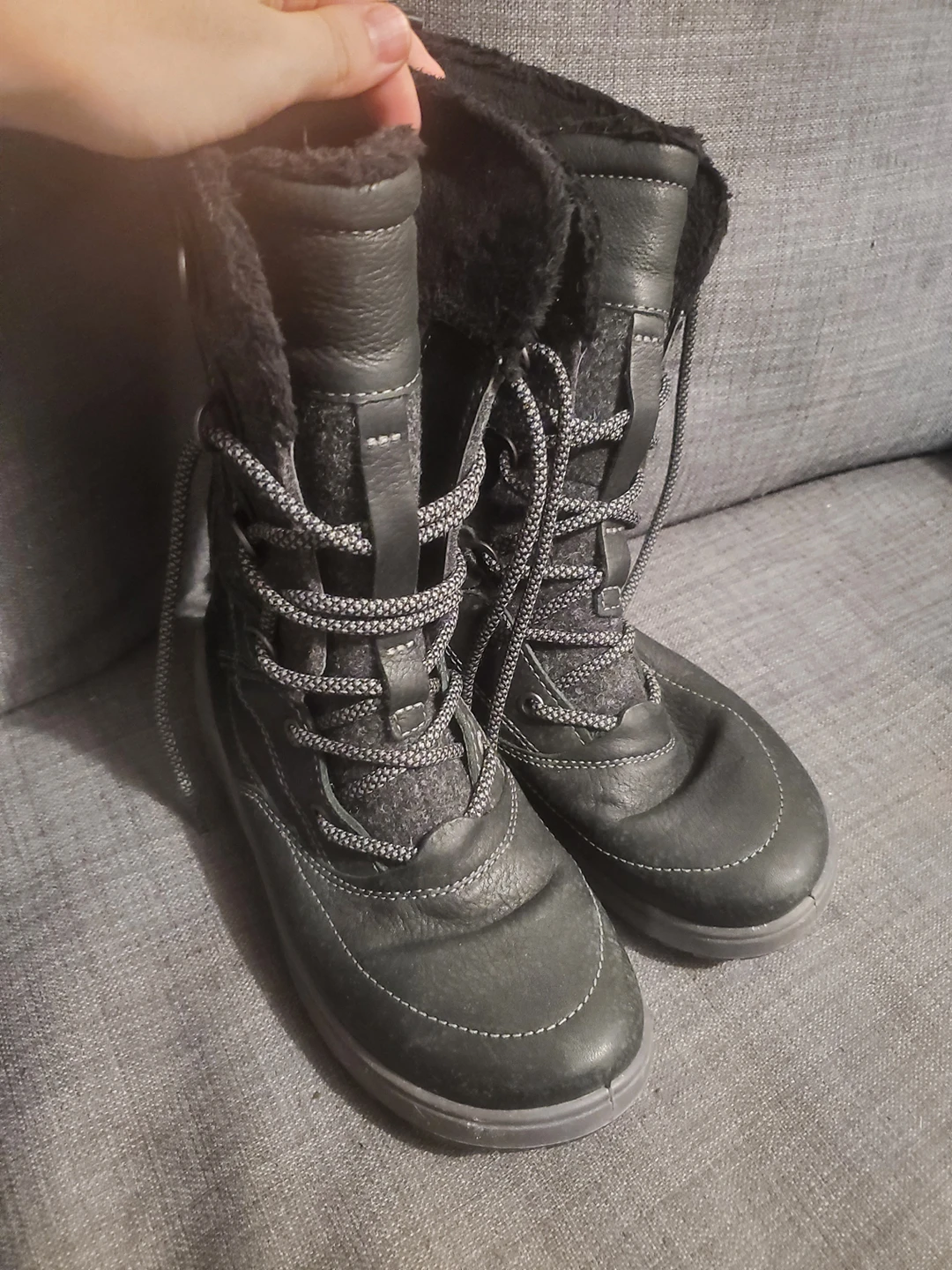 winter boots woman 7 thumbnail