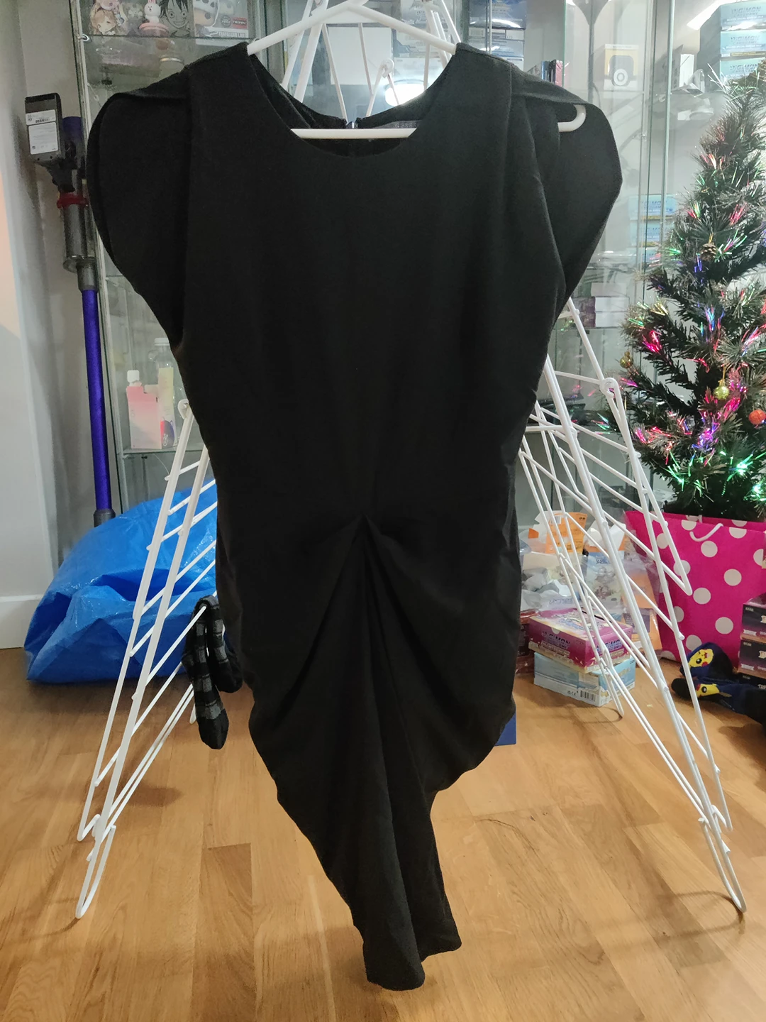 Guess Dress (size 2) image indicator(2)