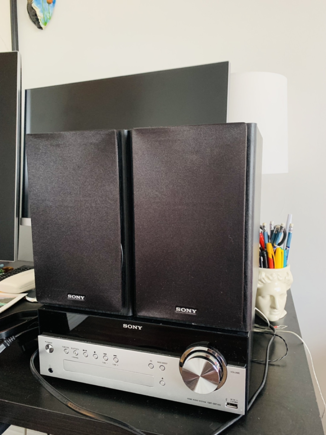 SONY Hi-Fi System with BLUETOOTH technology thumbnail