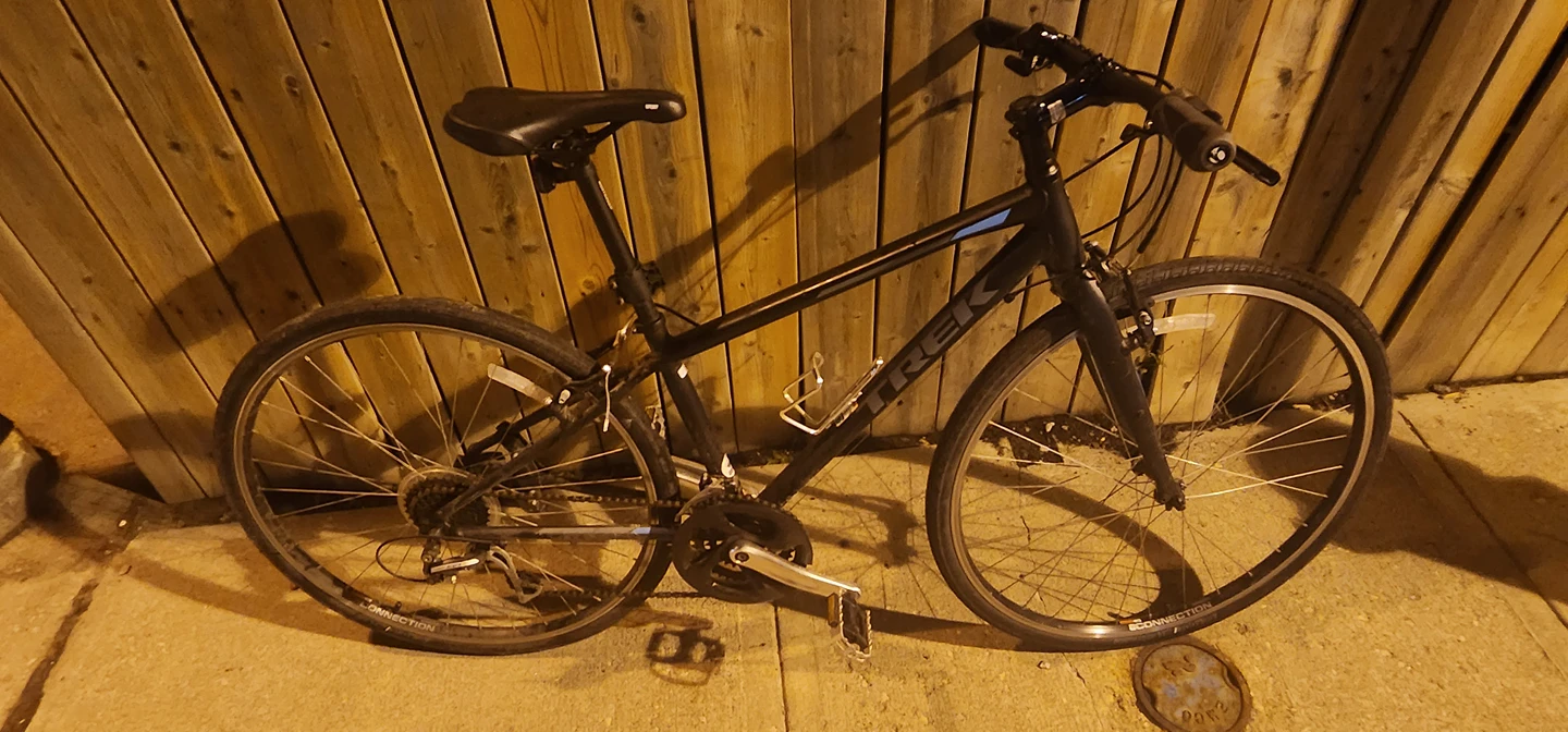TREK MOUNTAIN BIKE