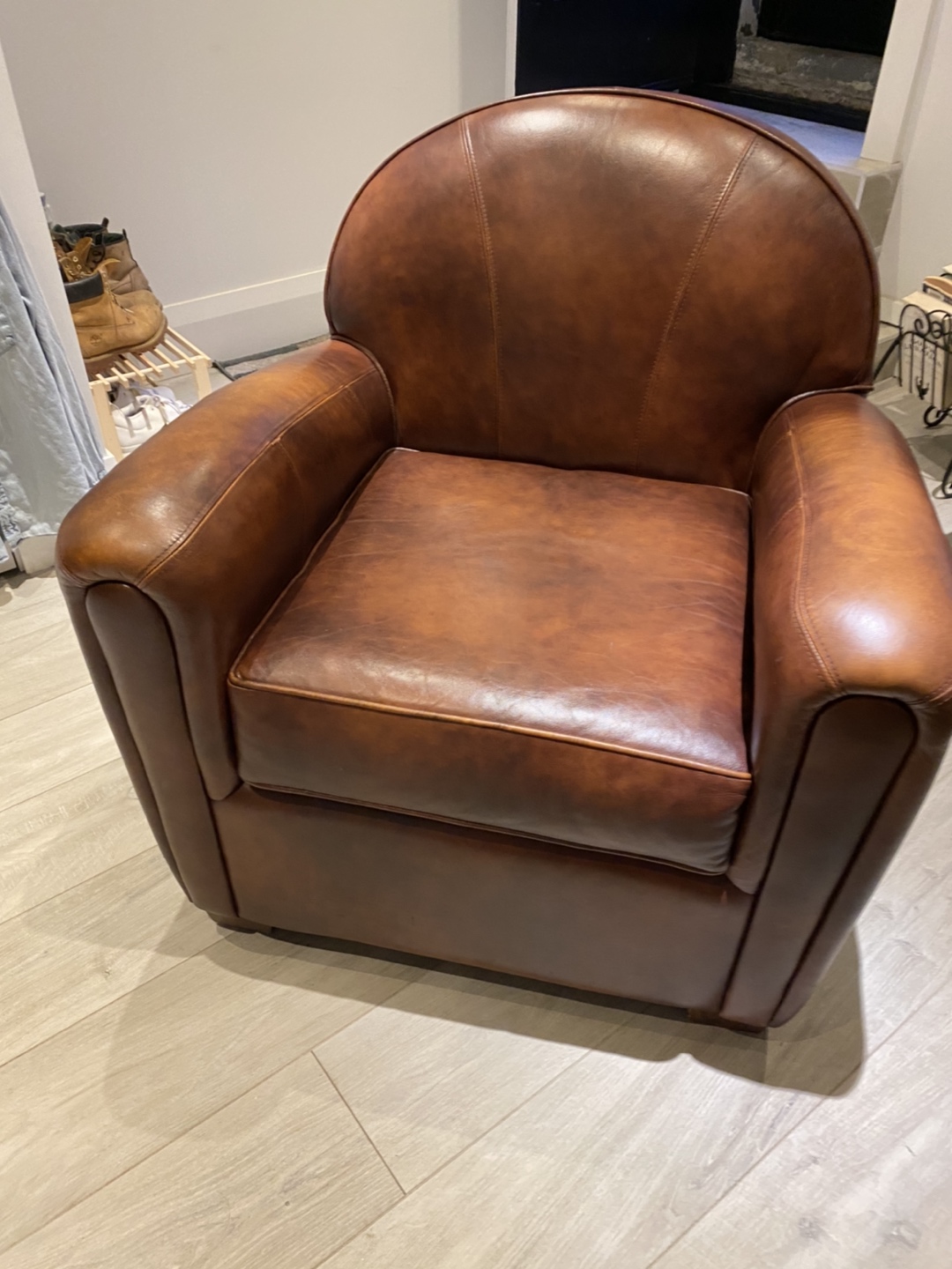 Leather Chair thumbnail