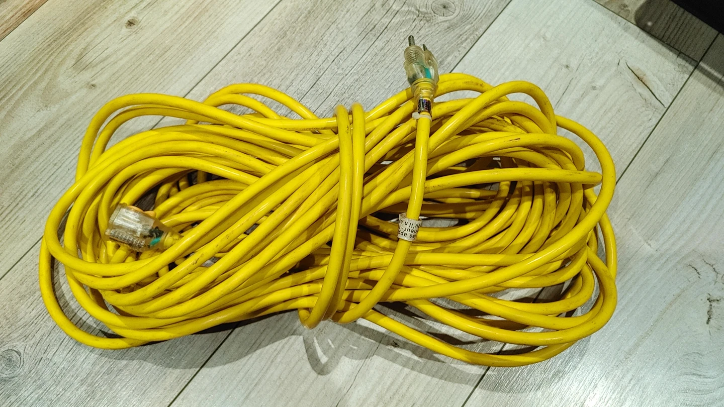 MOVING OUT SALE!  75ft Outdoor extension cord with lighted end thumbnail