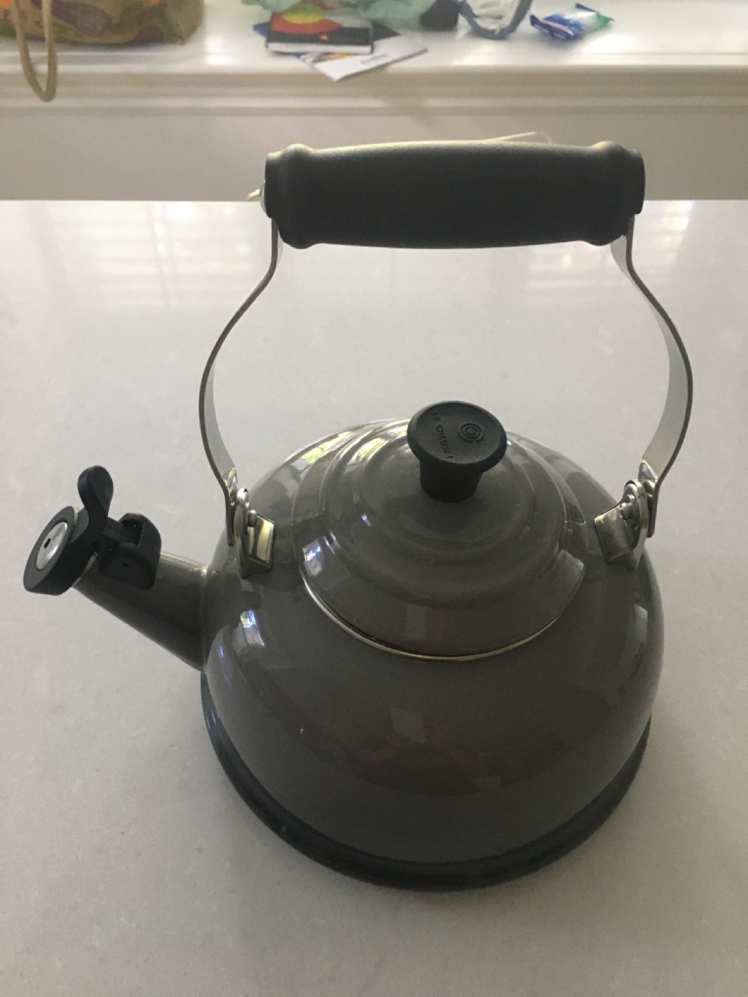 Le Creuset Kettle Grey thumbnail