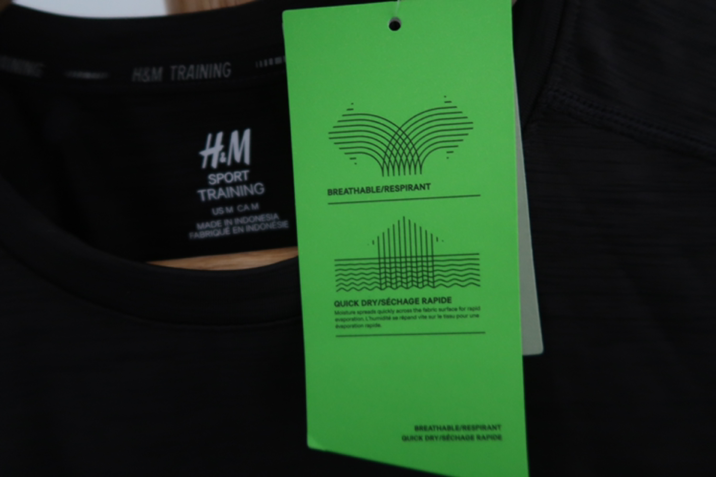 H&M Sport Training Unisex Running T-shirt image indicator(3)