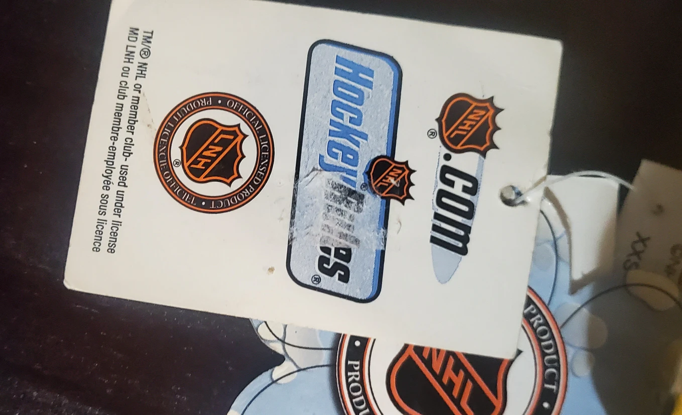 XXS Authentic Toronto Maple Leafs Doggie Vest image indicator(5)