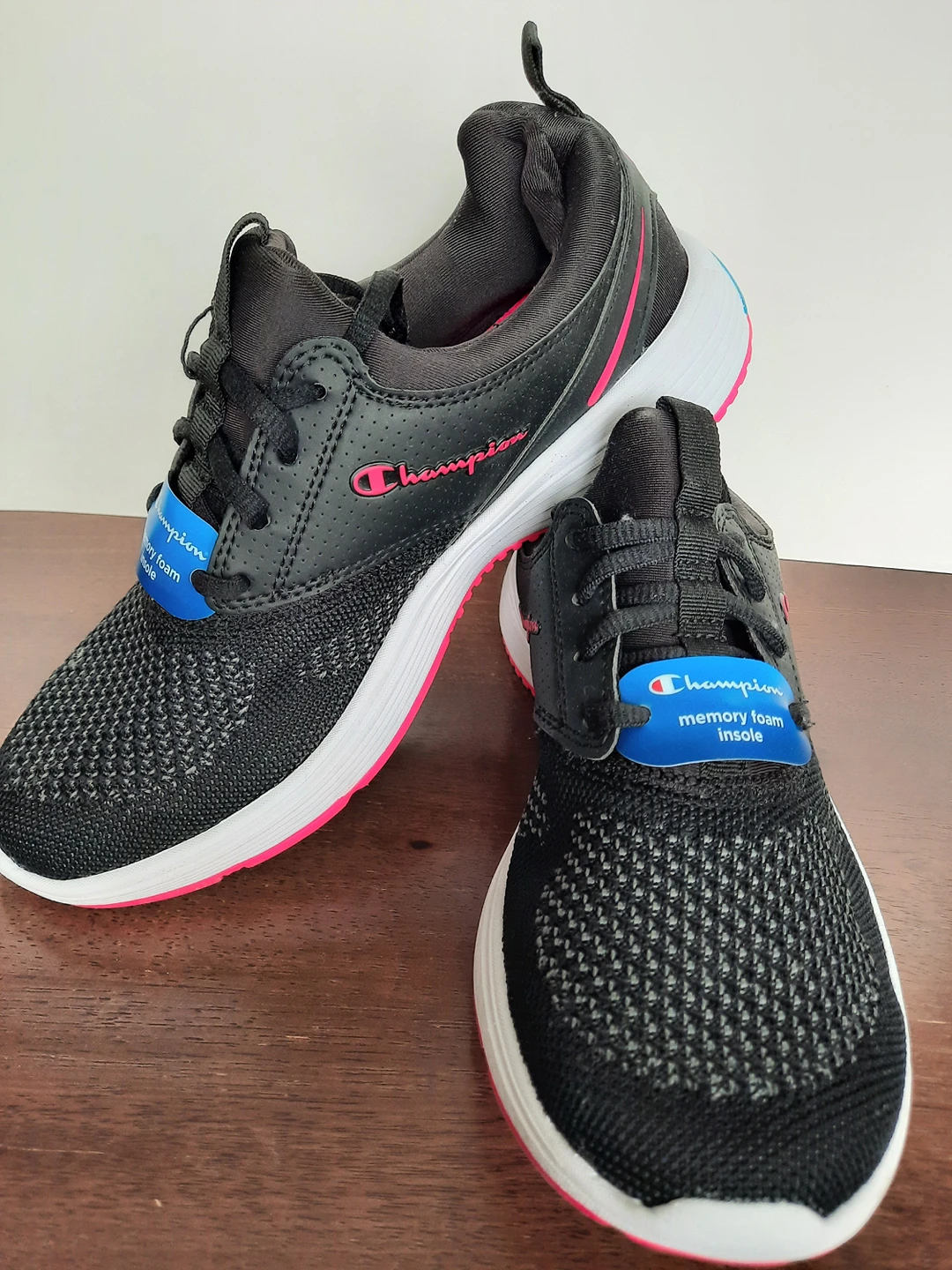 Women's Shoes (size 6 1/2) thumbnail