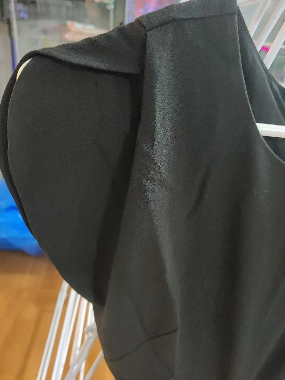 Guess Dress (size 2) image indicator(4)