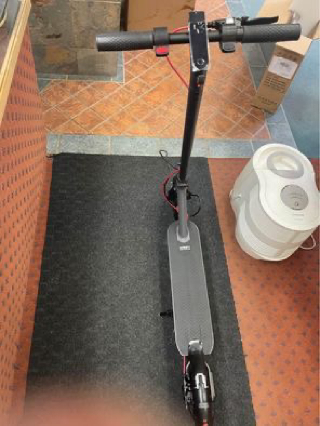 Hiboy S2 electric scooter