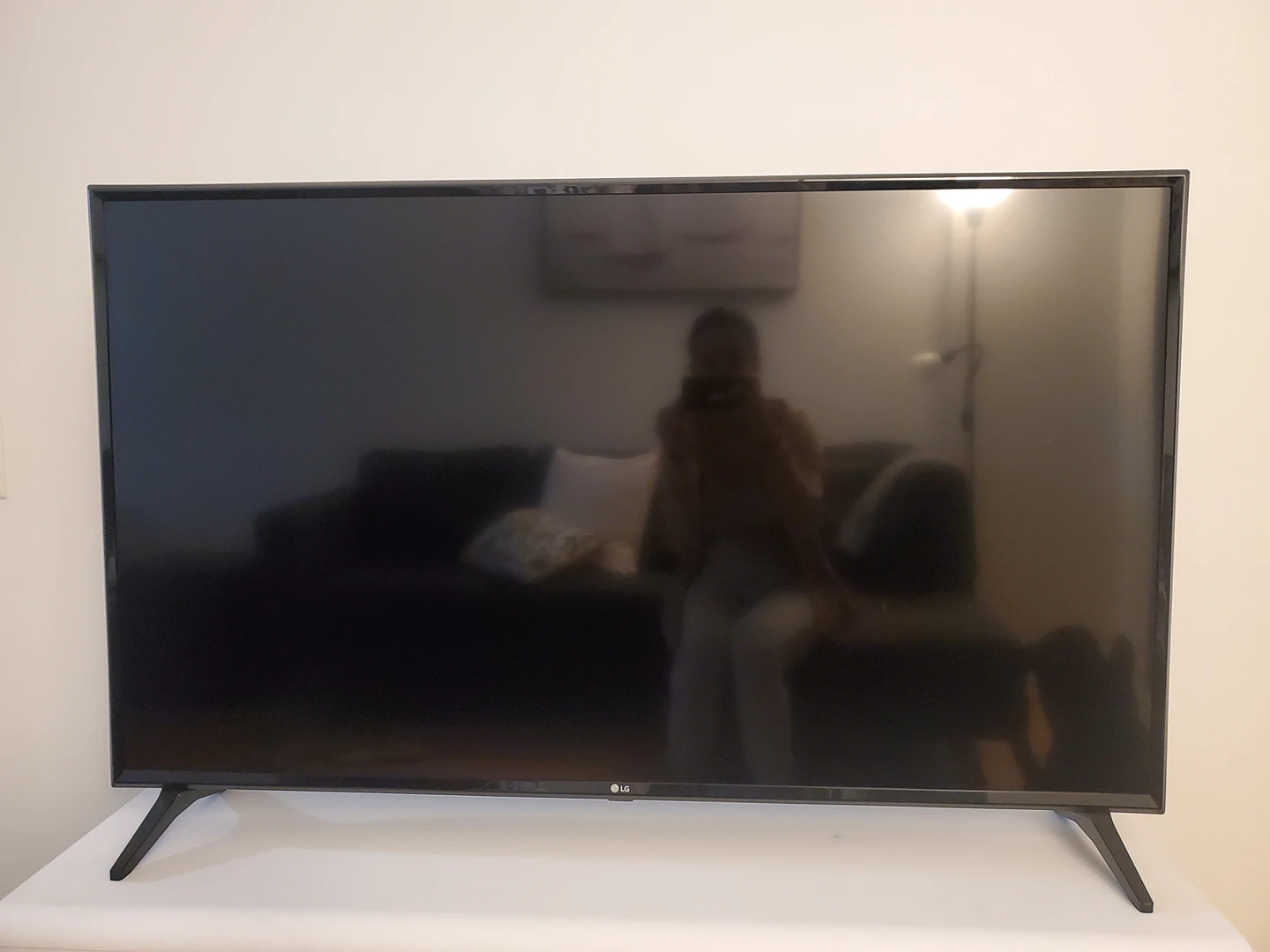 TV LG 50" Smart - photo 2