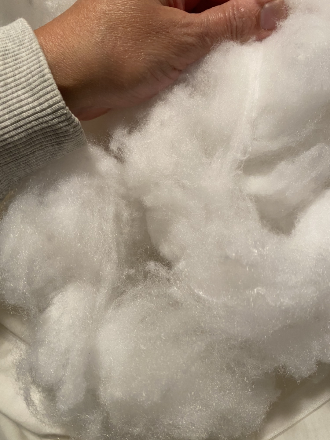 Pillow stuffing - cleaned, dry and ready for re-use thumbnail