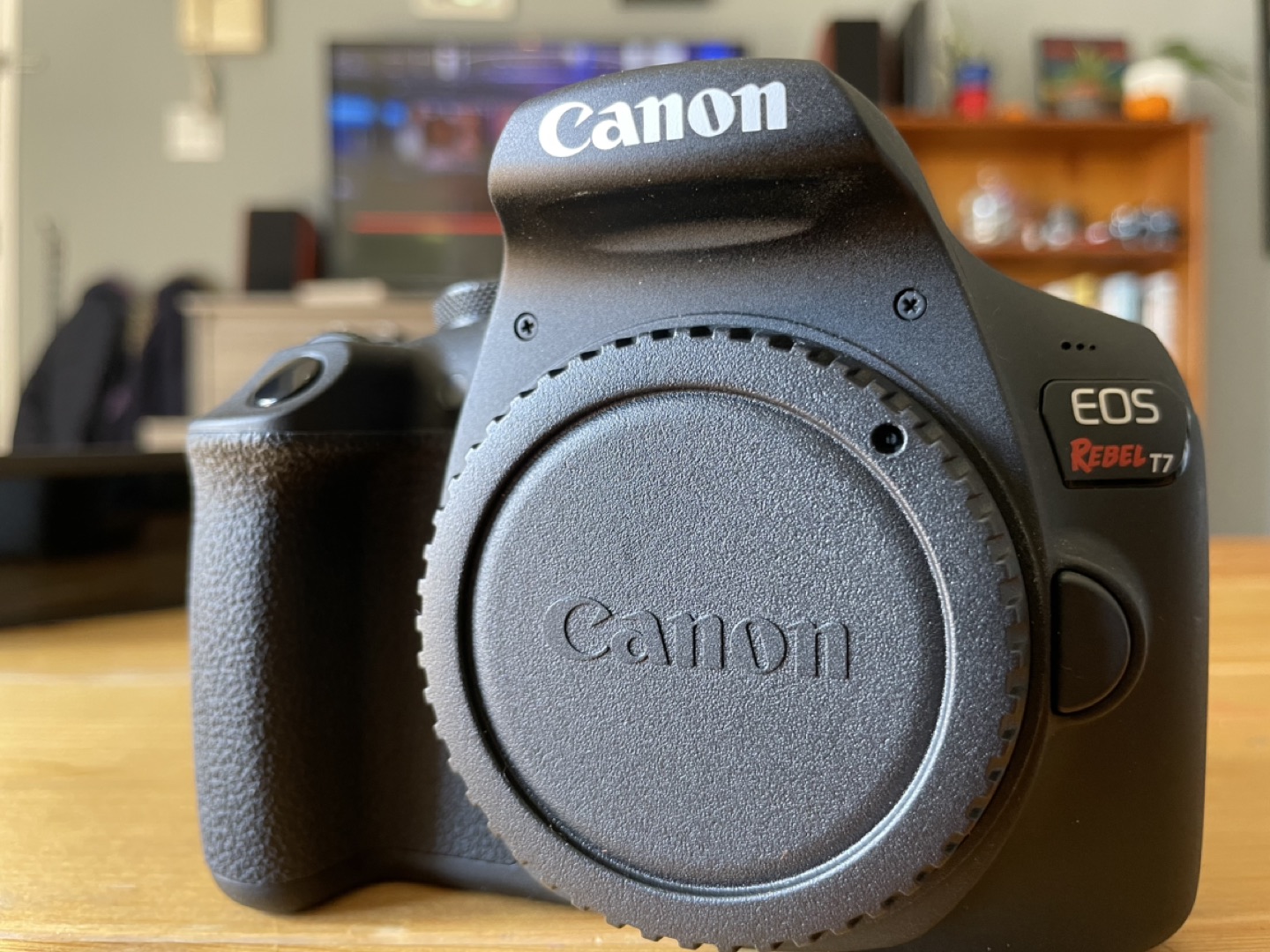 Canon T7 and T7i camera - photo 3
