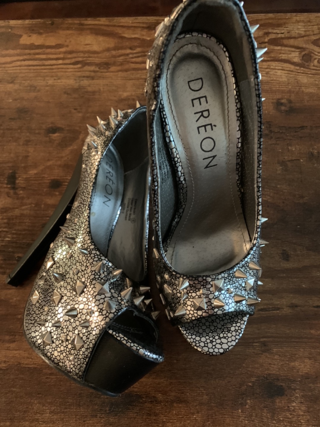 Spiky silver high platform heels - size 6 thumbnail