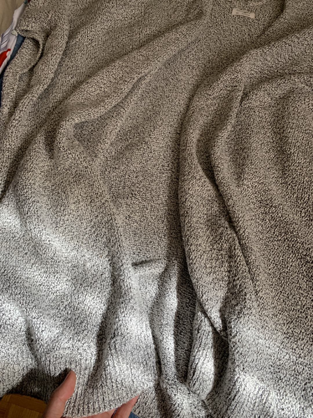 Aritzia Community Iconic Cape XS/S (natural) image indicator(8)