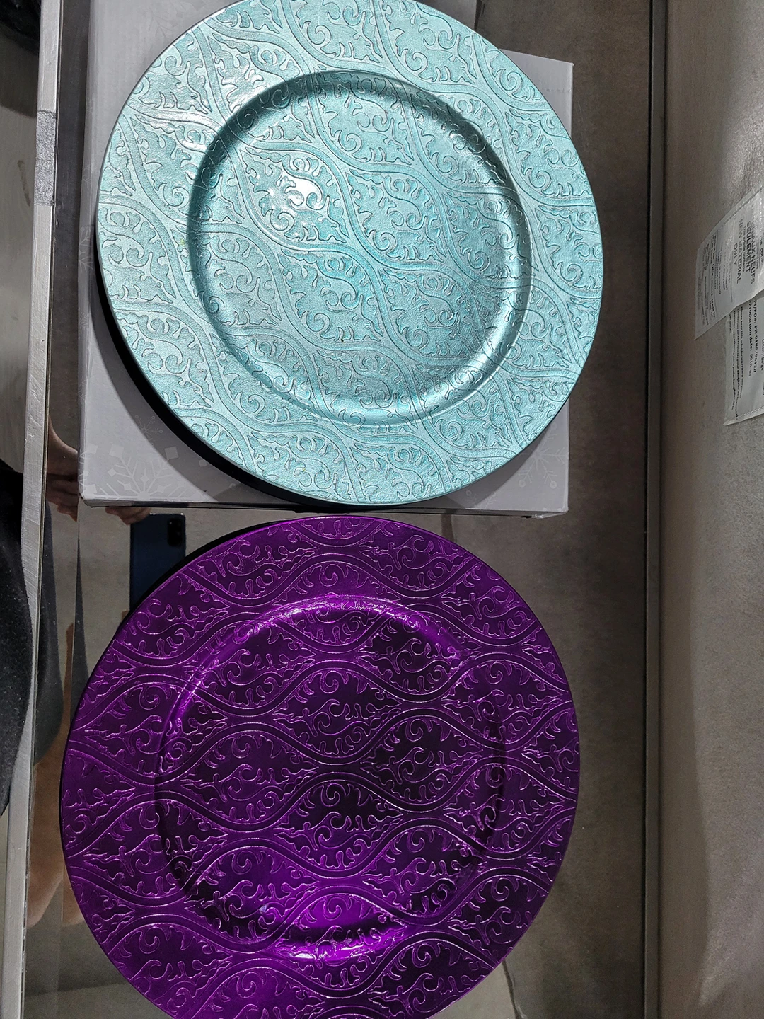 Charger plates (20 pieces) image indicator(5)