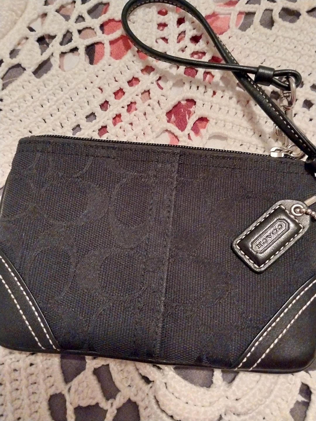 black coach walit thumbnail