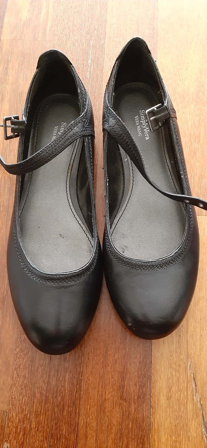 flat shoes