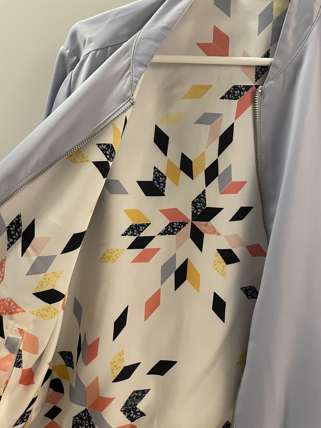 Reversible Women’s Bomber Jacket - photo 3