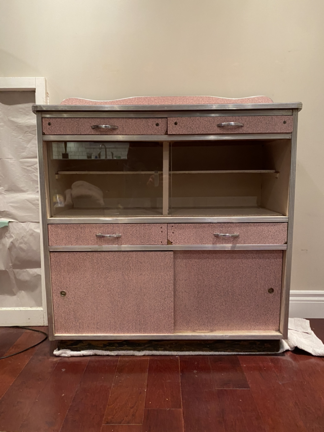 60’s vintage pink enamel bar