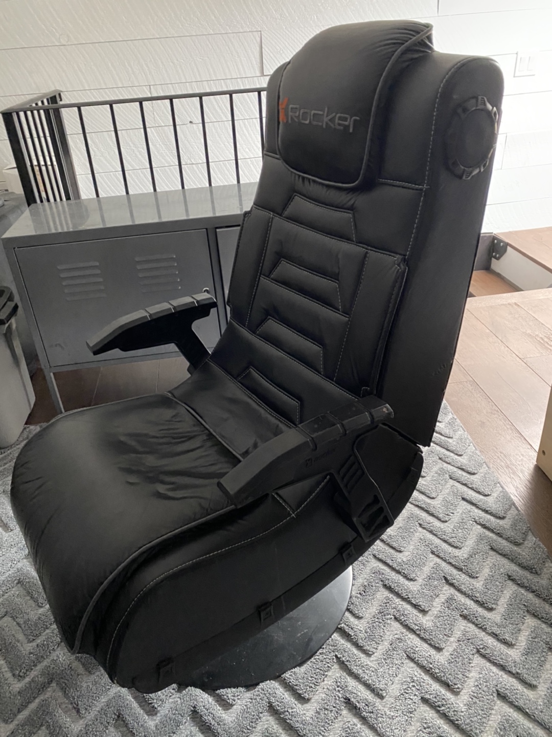 Gaming Chair thumbnail
