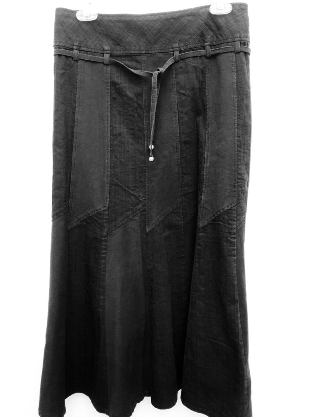 Beautiful black flared skirt image indicator(5)