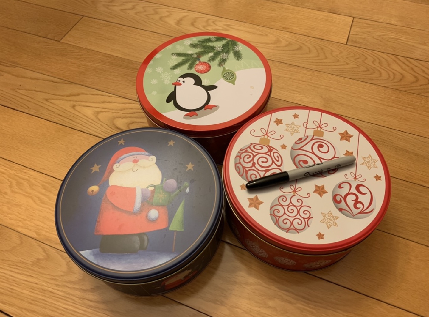 Christmas Cookie Tins