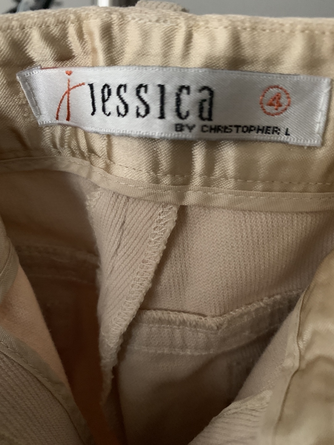 Small suit pants image indicator(3)