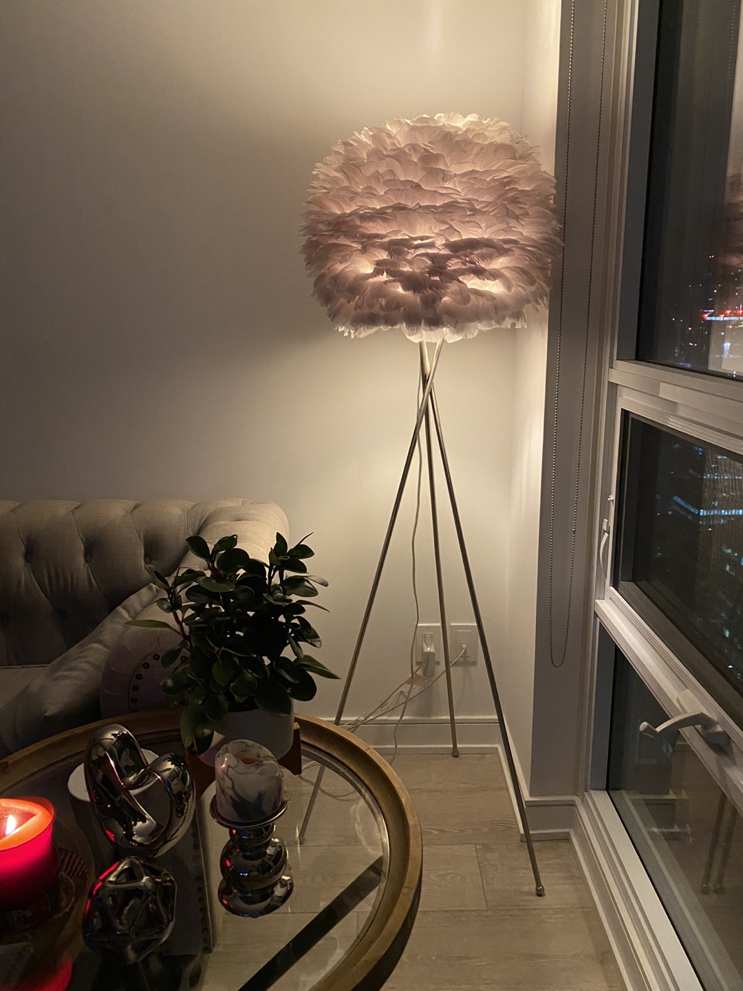 Floor lamp