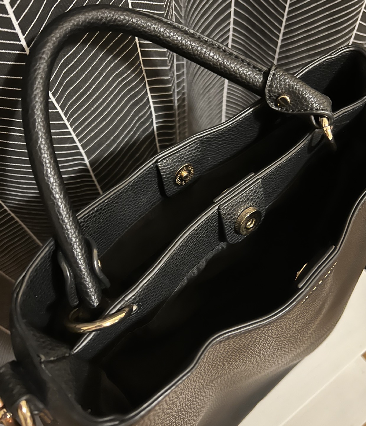 Love & Lore Black Bag - photo 4