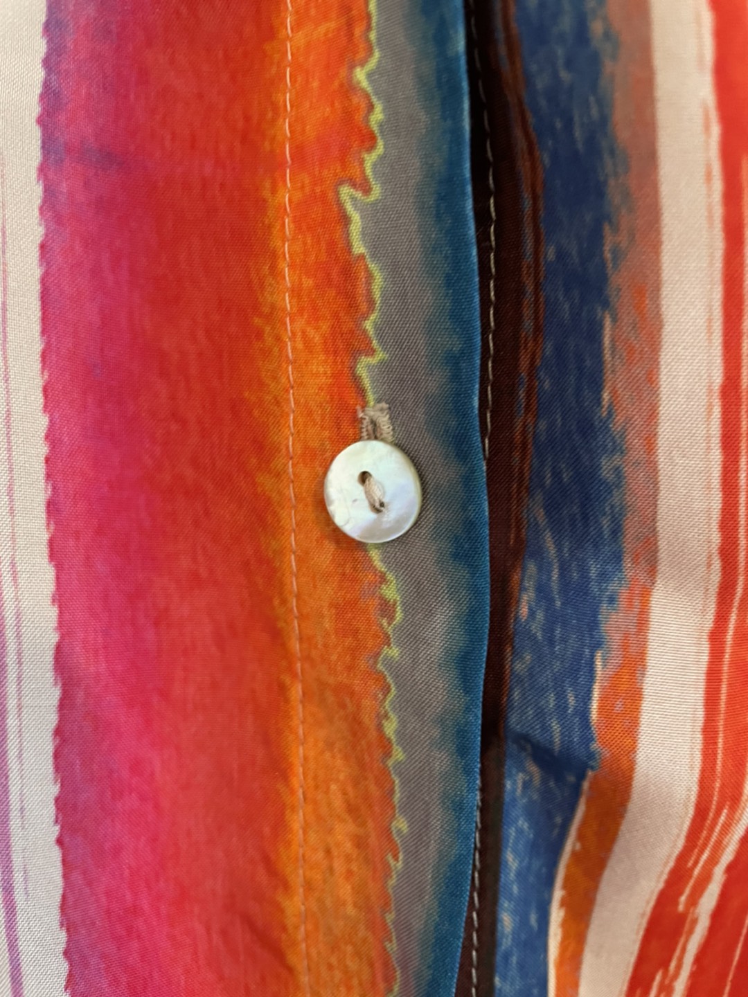 Q’NEEL colorful 3/4 length sleeve buttons shirt image indicator(5)