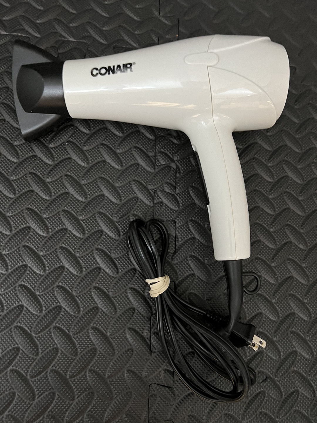 Hair dryer thumbnail